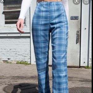 BRANDY MELVILLE PLAID TAPERED PANTS